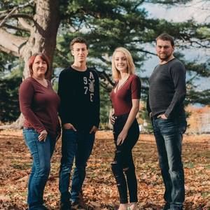 Meet your Posher, Lori